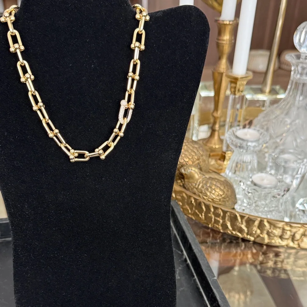 Elegant Designer Inspired Gold and rhinestone Chain Necklace